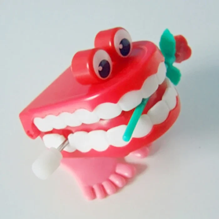 Jumping Teeth Running Clockwork Spring Wind Up - Image 4